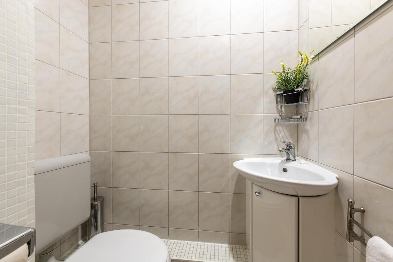 Two Bedroom Apartment For 6 People 바르샤바 외부 사진
